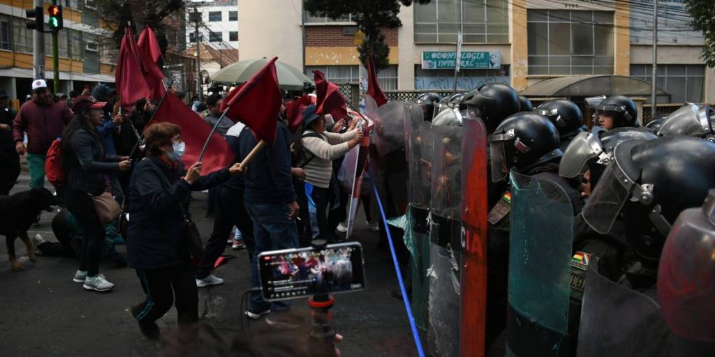 El Magisterio denunció la brutalidad policial durante las manifestaciones