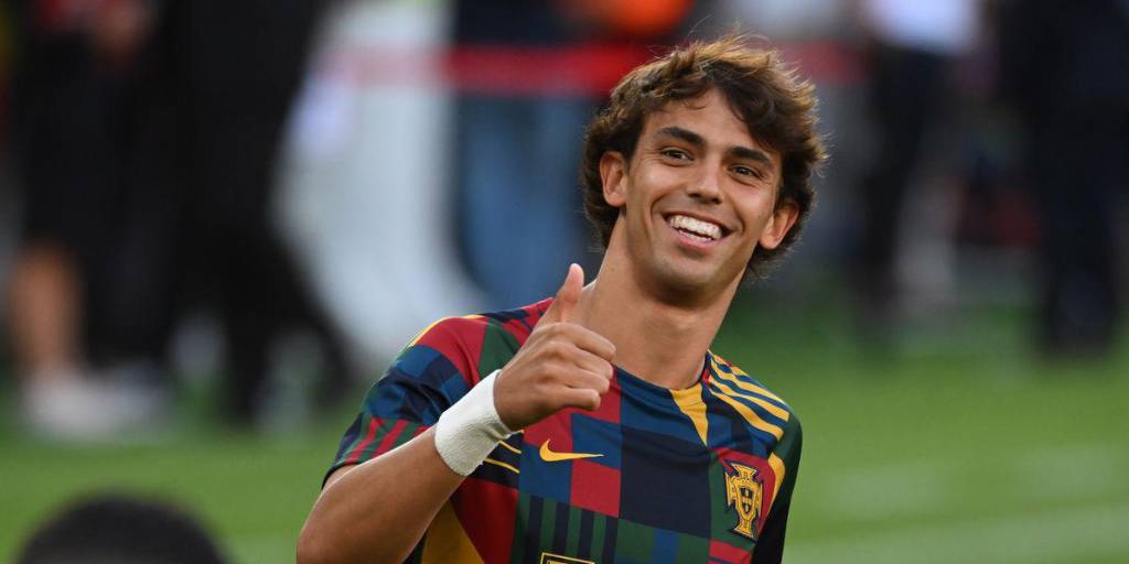 El delantero Joao Félix llega a préstamo al Barcelona. Además se incorpora el lateral derecho Joao Cancelo.