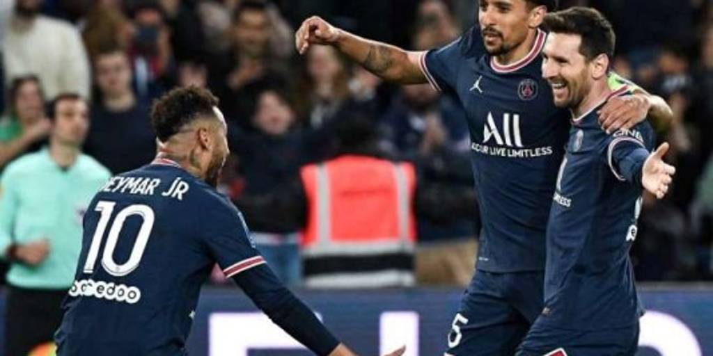 Fanion PSG - Paris SG Vs Marseille - Finale Coupe De France 2016