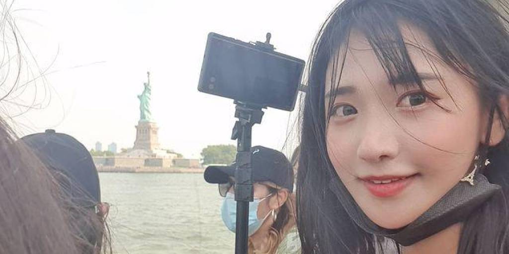 La influencer coreana Jinnytty trabaja haciendo transmisiones al vivo por redes sociales