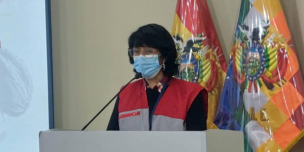 La coordinadora General del Censo, Martha Oviedo, en conferencia de prensa.