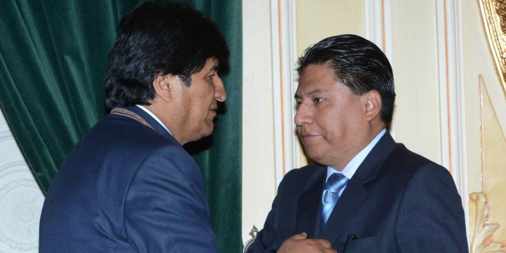 Morales posesiona a Lima en como magistrado.