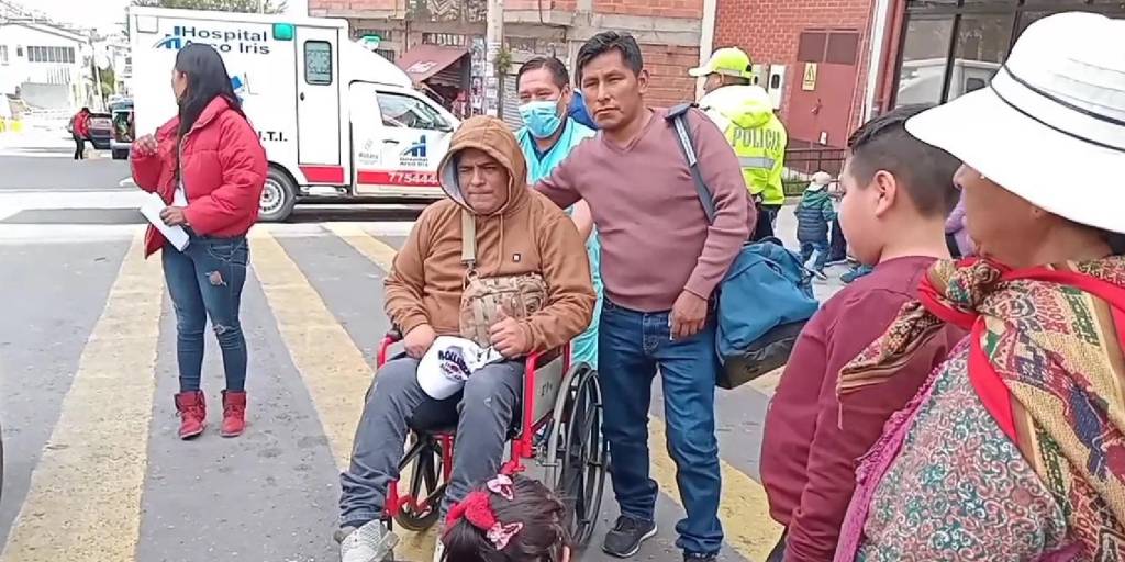 César Apaza deja el hospital en el que estuvo internado durante dos días.