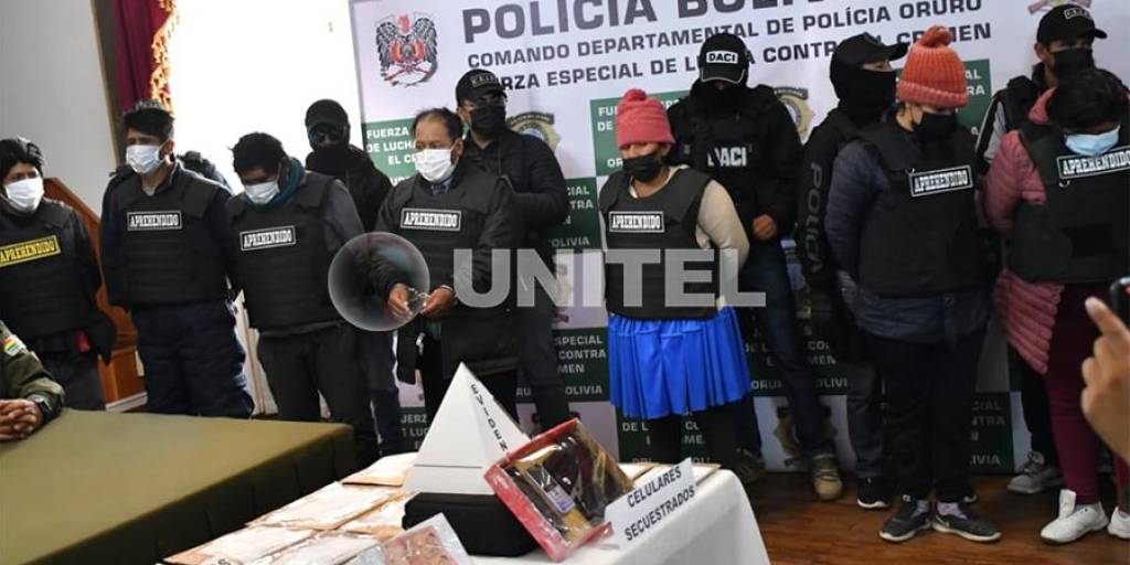 La red fue aprehendida y presentada por las autoridades policiales de Oruro