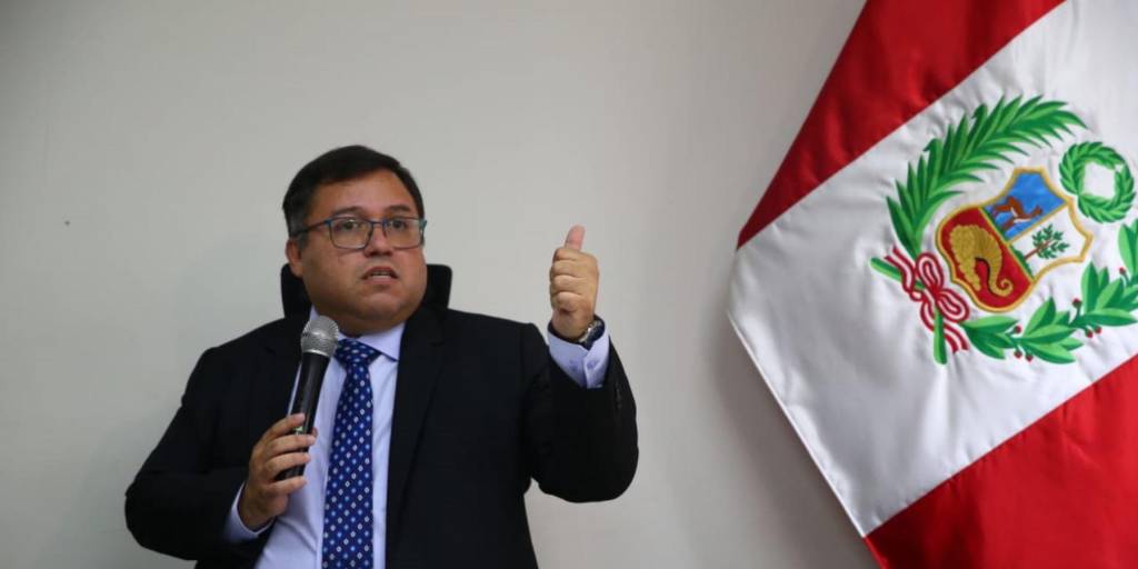 Daniel Soria es el procurador General del Estado de Perú