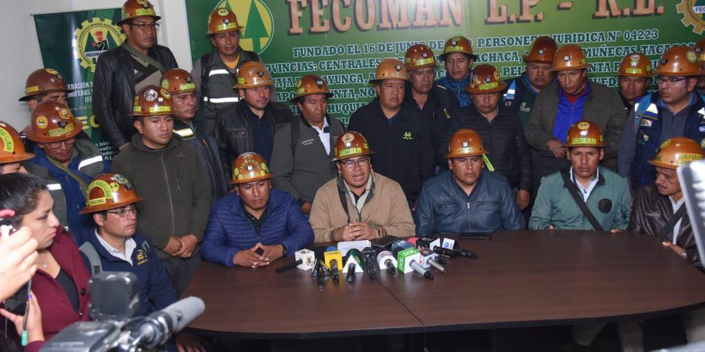 Mineros van al diálogo con Arce y el Gobierno les cierra las puertas de las áreas protegidas