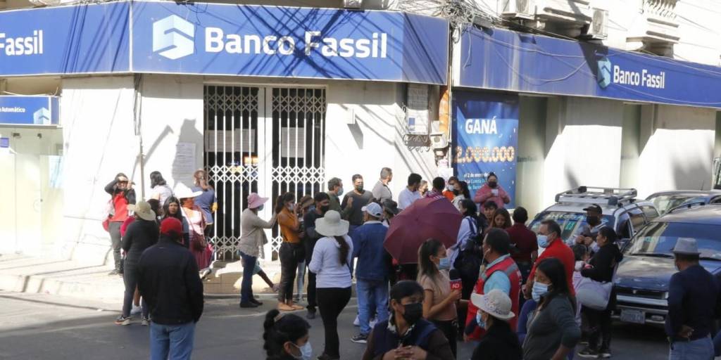 Una agencia del Banco Fassil.