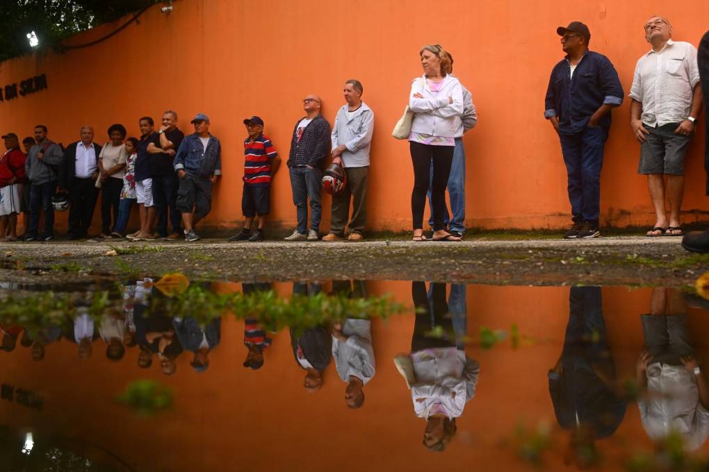 Más de 156 millones de brasileños están convocados a las urnas