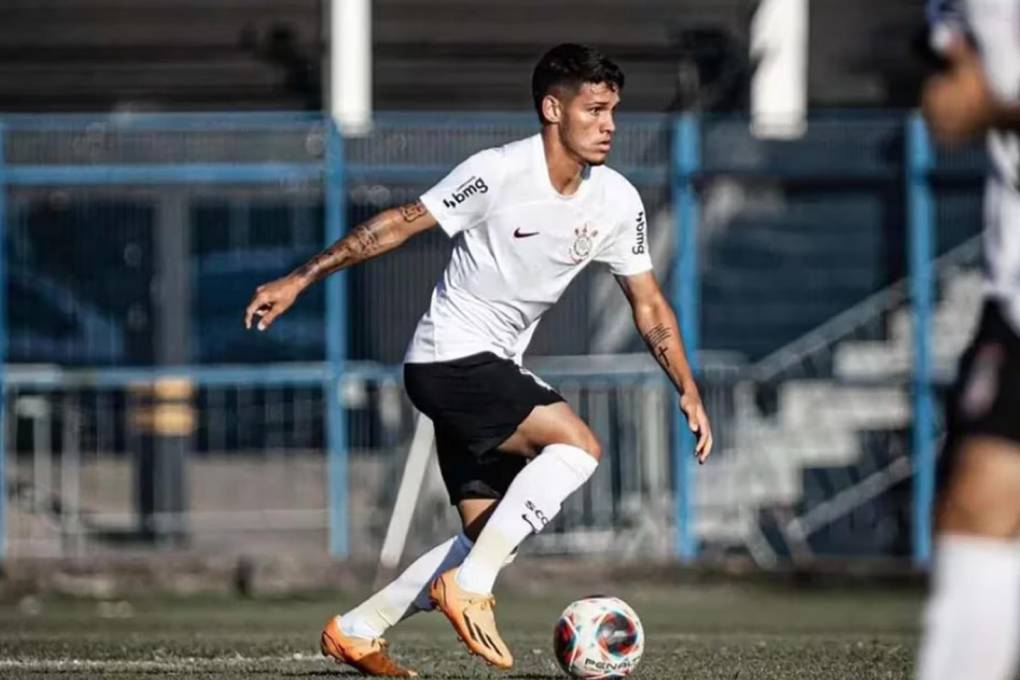 Dimas Candido de Oliveira Filho juega en la sub 0 del Corinthians 