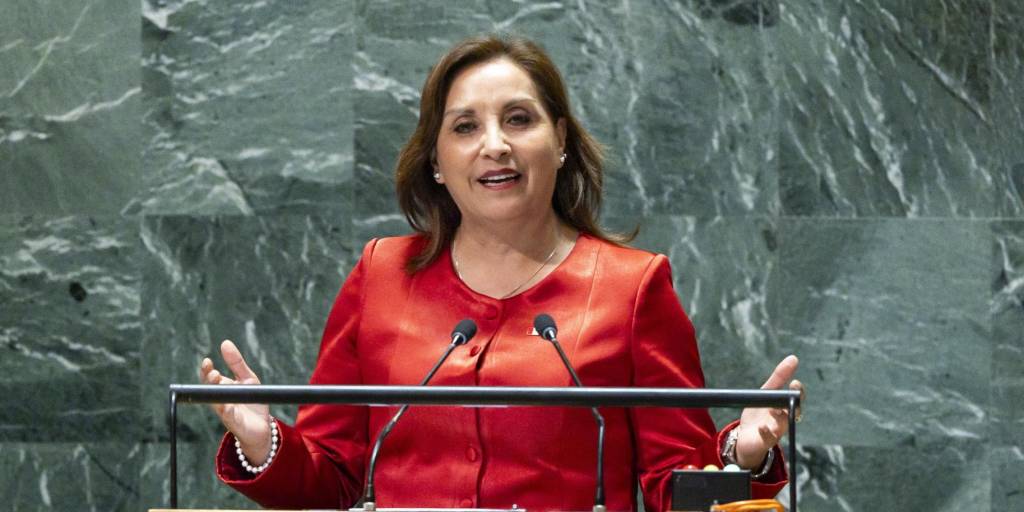 La presidenta de Perú, Dina Ercilia Boluarte Zegarra, habla en la sesión de las Naciones Unidas el 19 de septiembre.