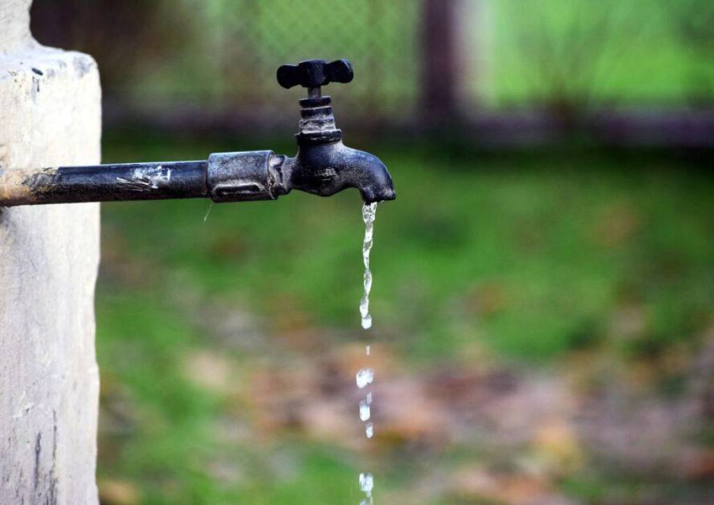 Suspenden la aplicación de la resolución que permitía el incremento de tarifas de agua potable