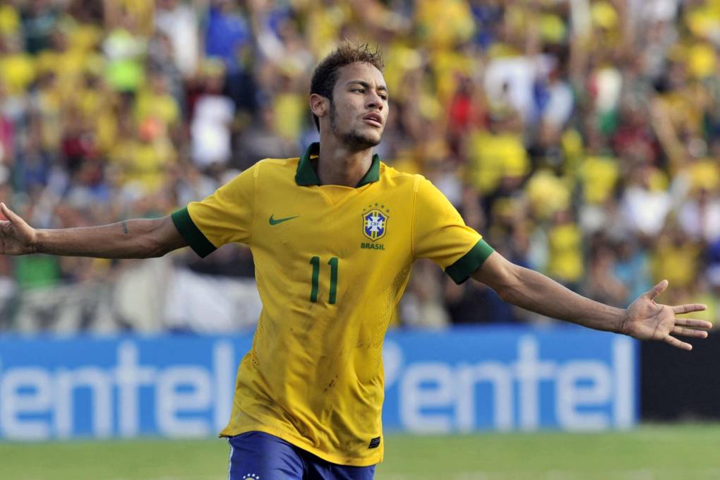 Neymar durante un partido amistoso en Santa Cruz, el 6 de abril de 2013.