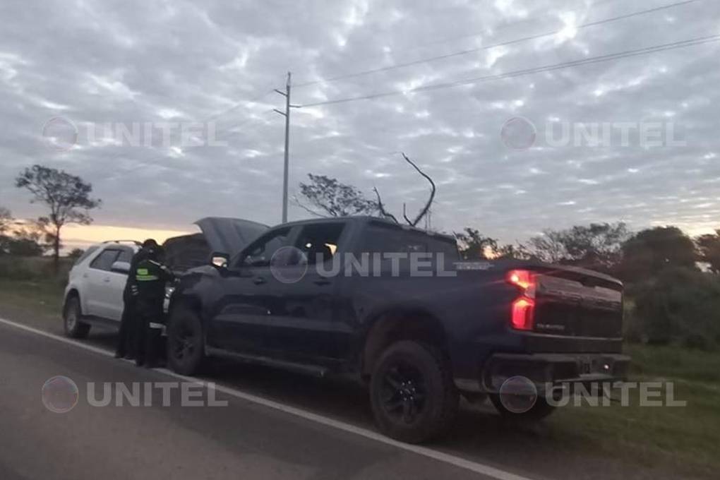 Camioneta azul recuperada en San Julián