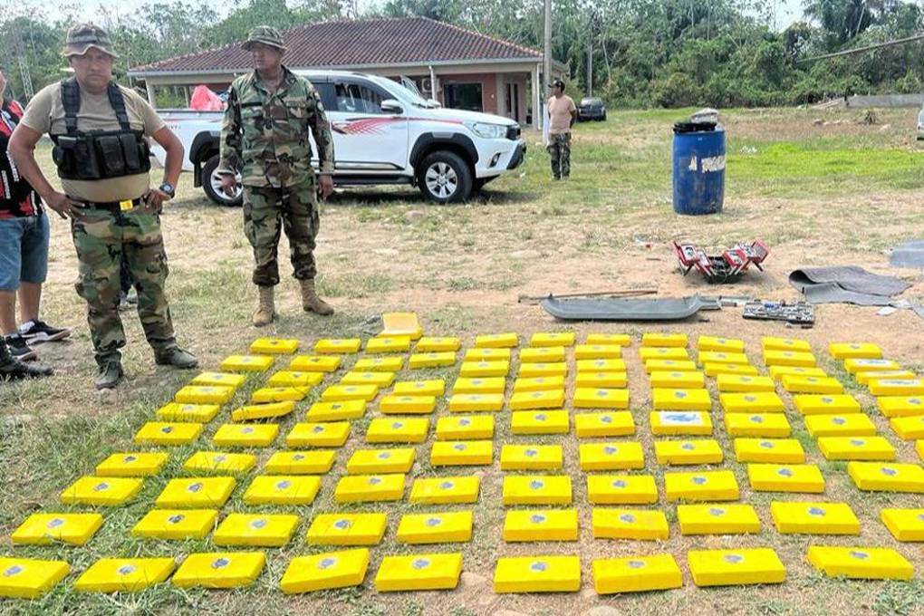 Droga fue hallada en un vehículo