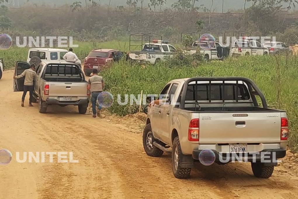 Contingente policial ingresa al Choré, en el municipio de Yapacaní 