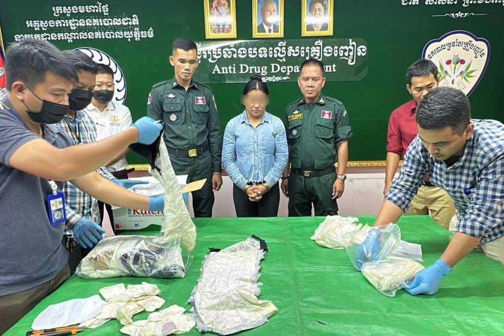 Boliviana detenida en Camboya. 