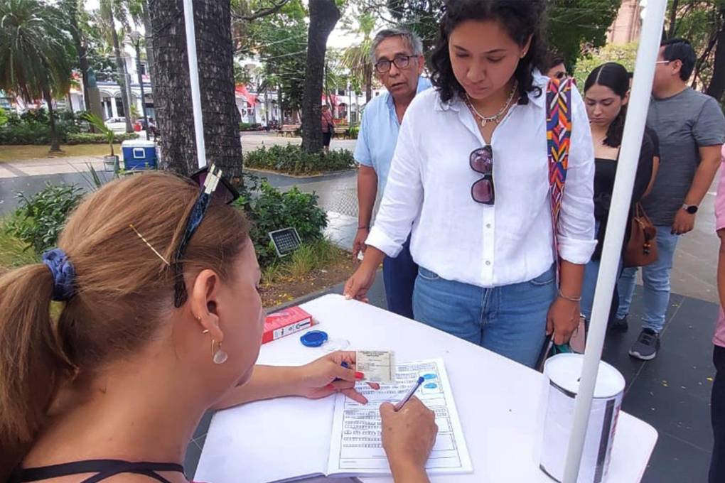 “El tema de la distribución de los puntos depende también de los vecinos”, dijo la activista Lilibeth Coimbra