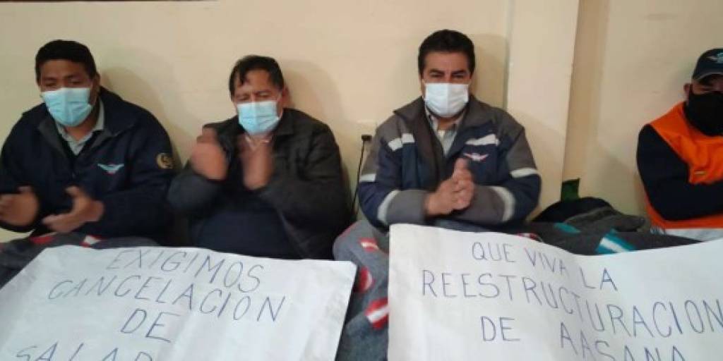 Trabajadores de aeroportuario en huelga de hambre