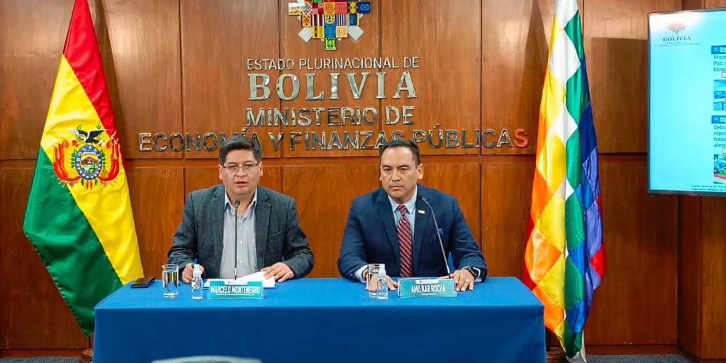 El ministro de Economía, Marcelo Montenegro y el presidente de la Cámara de Industrias de Cochabamba, Amilkar Rocha.