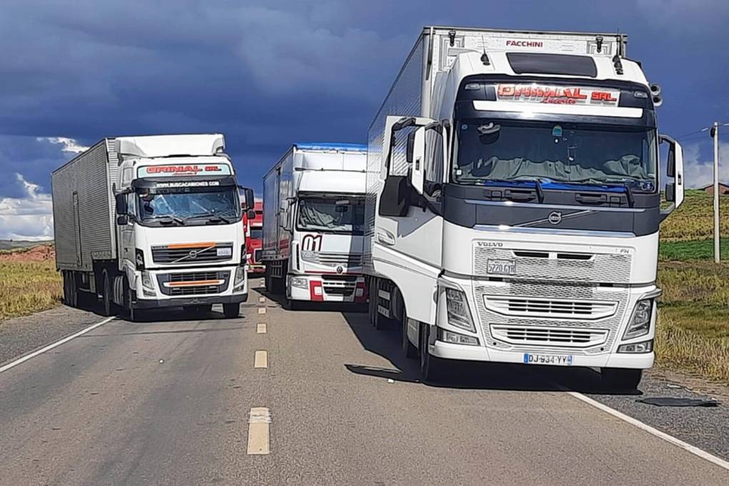 El transporte peruano instalará movilizaciones en diferentes puntos del país