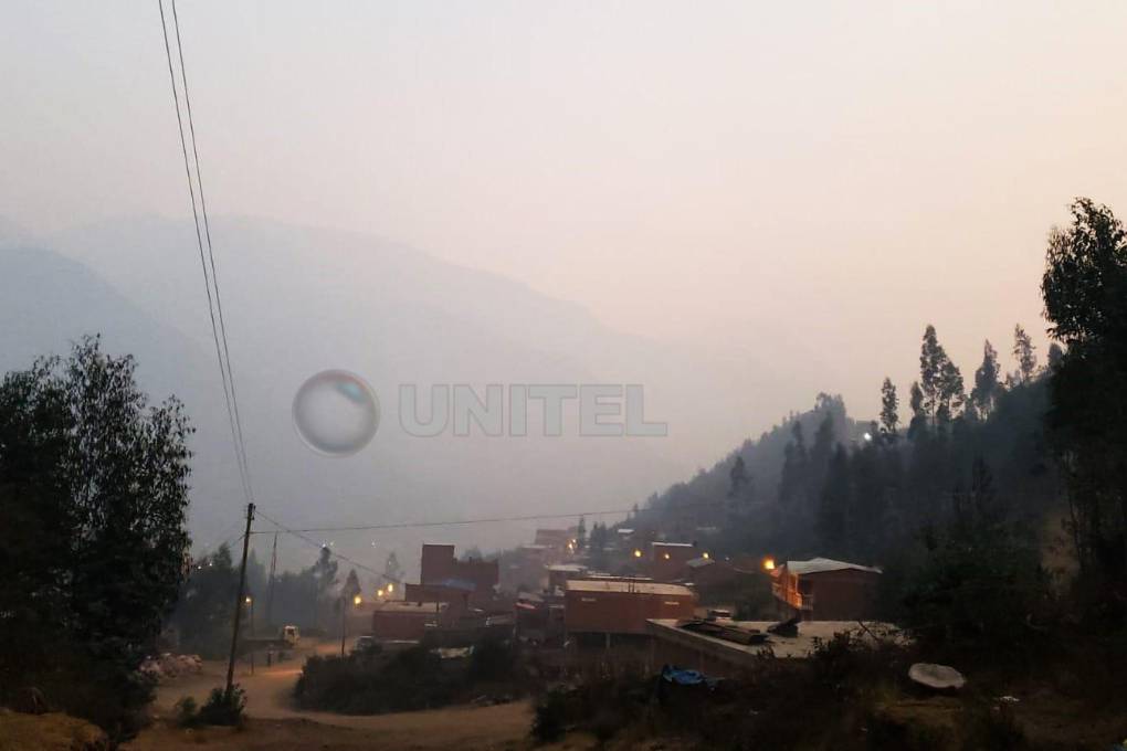 Quime ha quedado bajo una densa humareda.