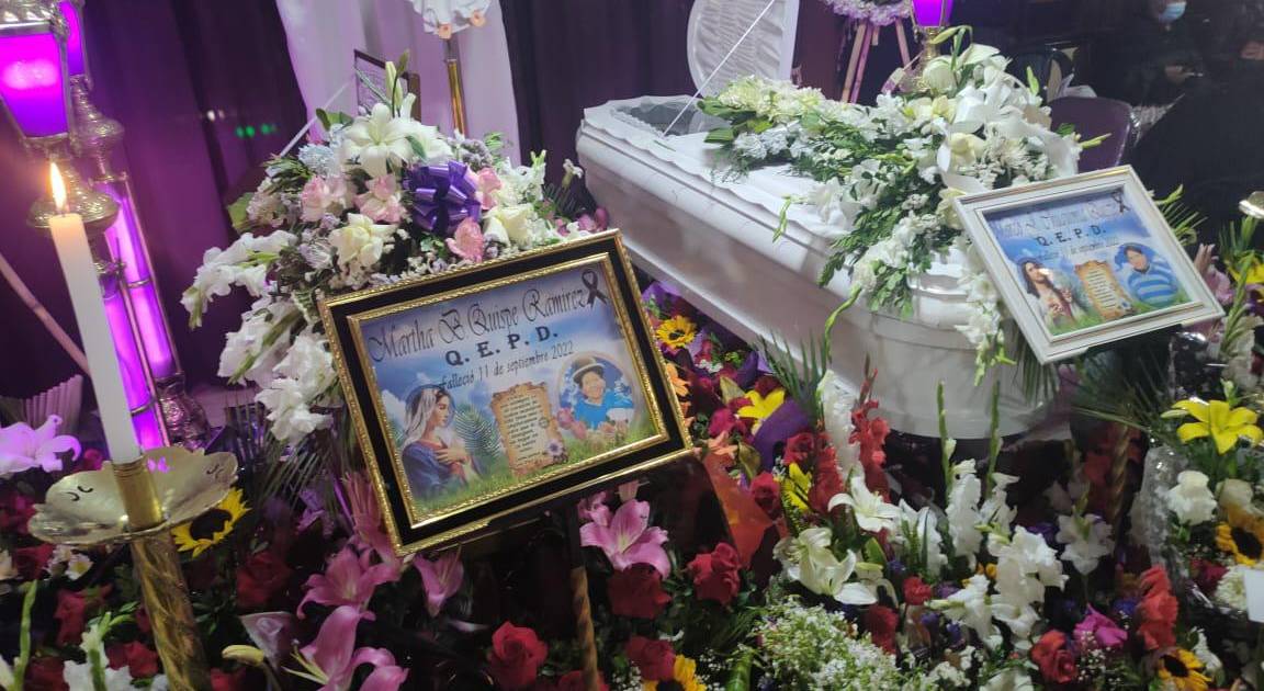 Velan los restos de una madre y su hijo, ambos fallecieron en el choque ...