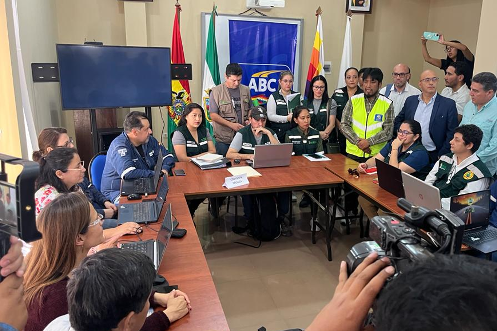Las mesas técnica se instalaron en oficinas de la ABC