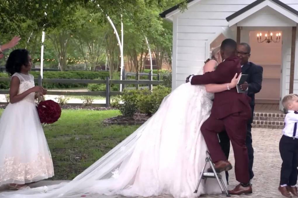 Los novios se tomaron con humor la broma 