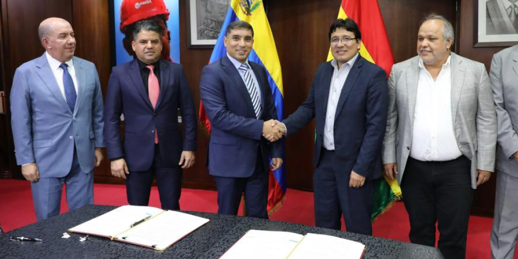 autoridades de Bolivia y Venezuela firmaron el acuerdo el martes