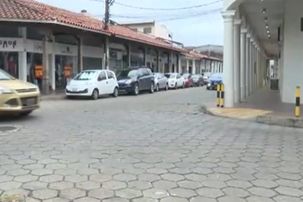 El ‘Casco Viejo’ de Santa Cruz pierde protagonismo y preocupa a vecinos y comerciantes