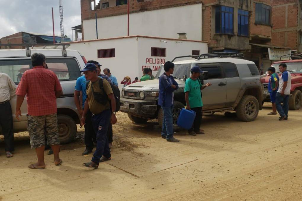 Los conductores protestas por la falta de combustible.