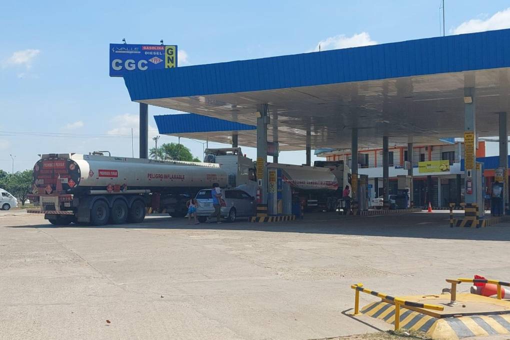 Surtidor de la zona sur de la capital cruceña, la mañana de este jueves