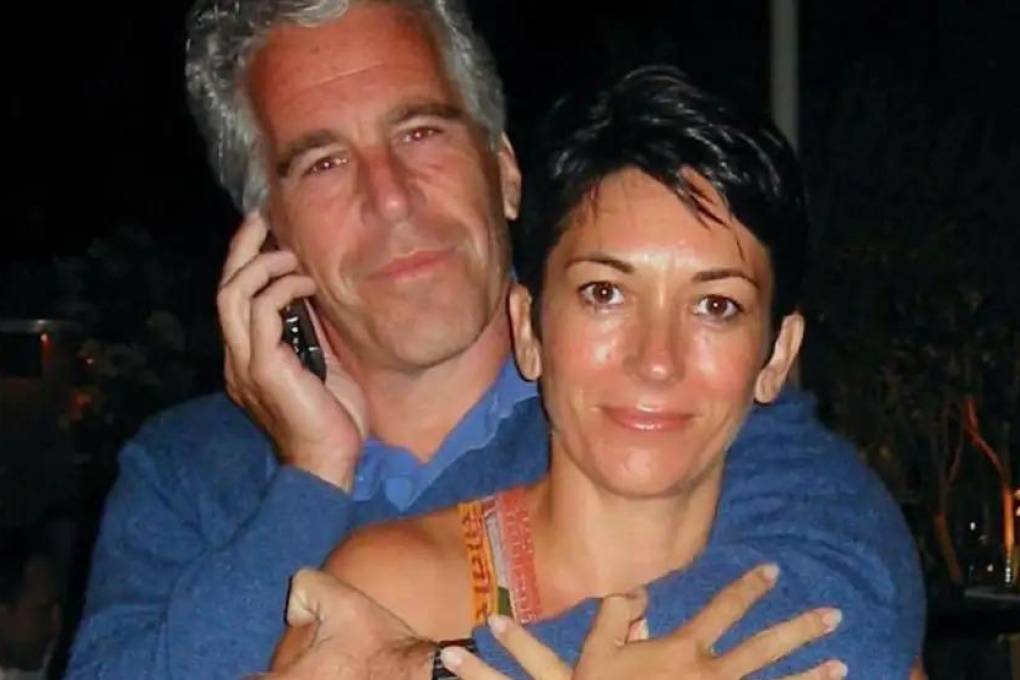 Jeffrey Epstein y Ghislaine Maxwell 