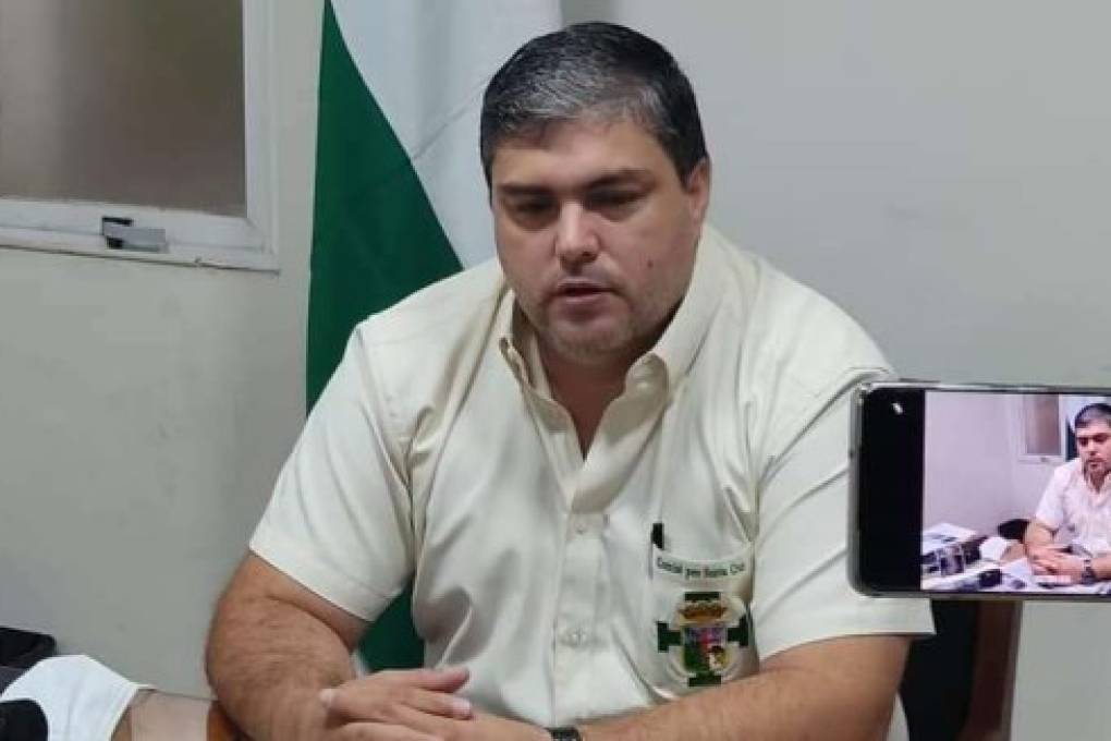 Luis Fernando Larach, vicepresidente cívico, habló de las palabras del ministro Montaño