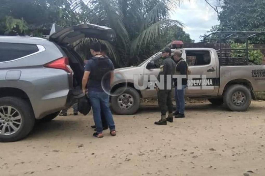 Dos aprehendidos en el operativo del viernes.