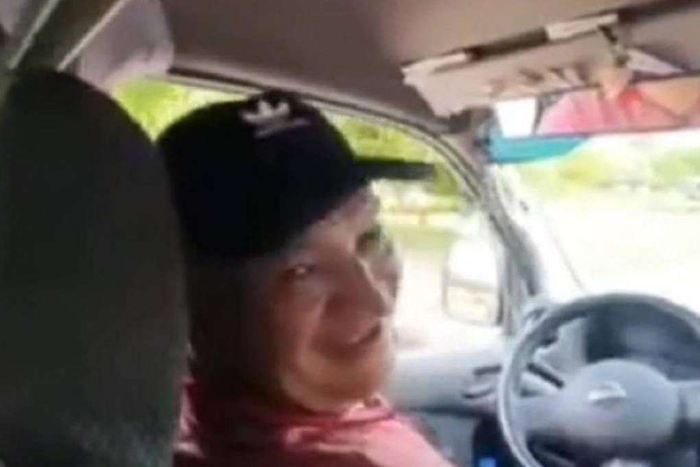 Video: Chofer se burlaba de una cariñosa pareja y se termina llevando una gran sorpresa