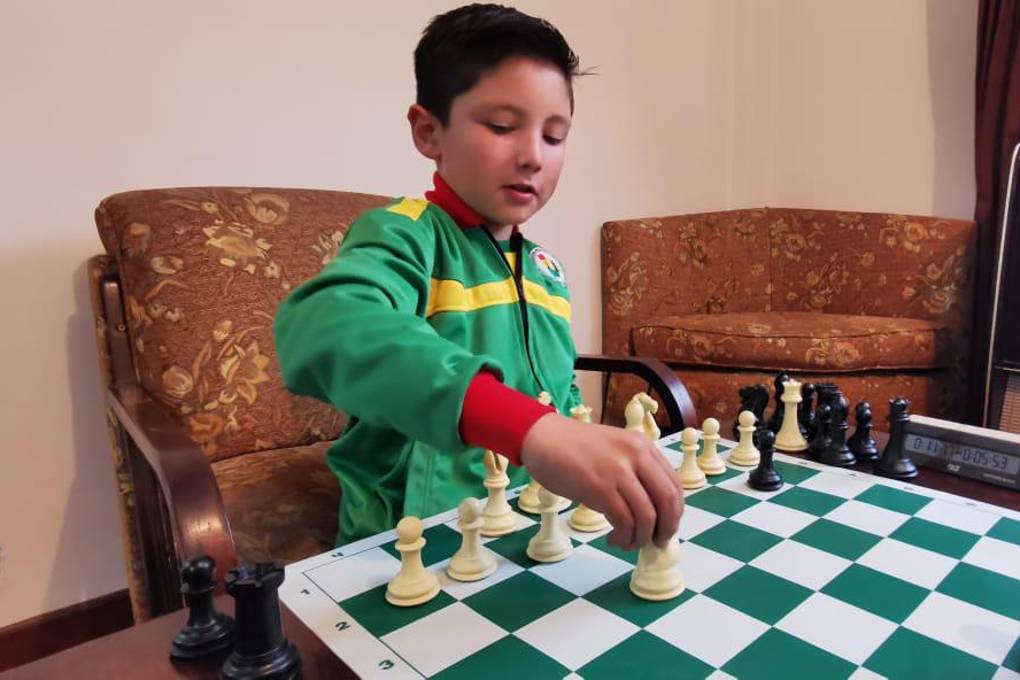 Thiago entrenando en su domicilio