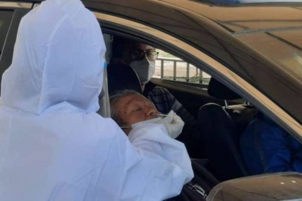 Santa Cruz: Tres puntos de toma de pruebas antígeno nasal cambian de lugar a causa del frío