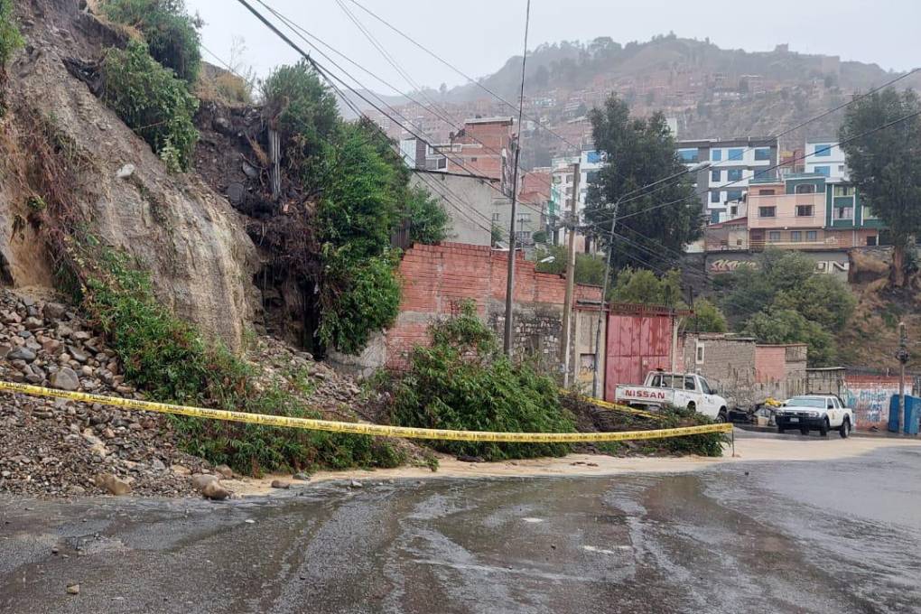 Deslizamiento en la zona de Miraflores 