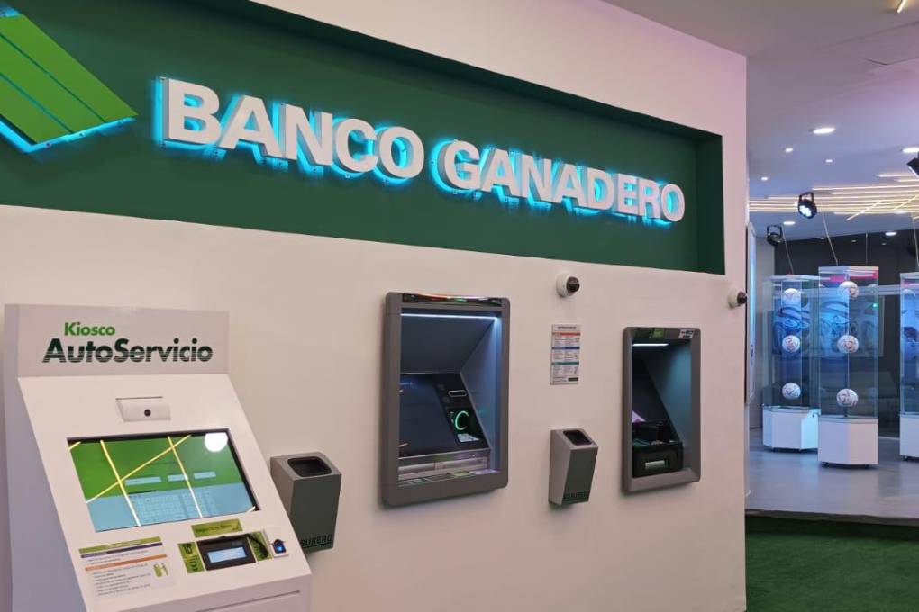 $!¡Qué golazo de promo! Banco Ganadero incentiva el ahorro y la inclusión financiera en Expocruz 2022