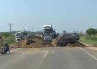 Transportistas cortaron el paso en Cuatro Cañadas