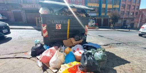 Alcaldía de La Paz pide no sacar la basura de las casas ante bloqueo en ...