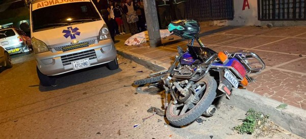 Un Motociclista Muere Tras Chocar Contra Otro Vehículo Y No Fue Auxiliado