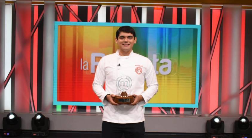 Nicolás se consagró como el primera MasterChef de Bolivia